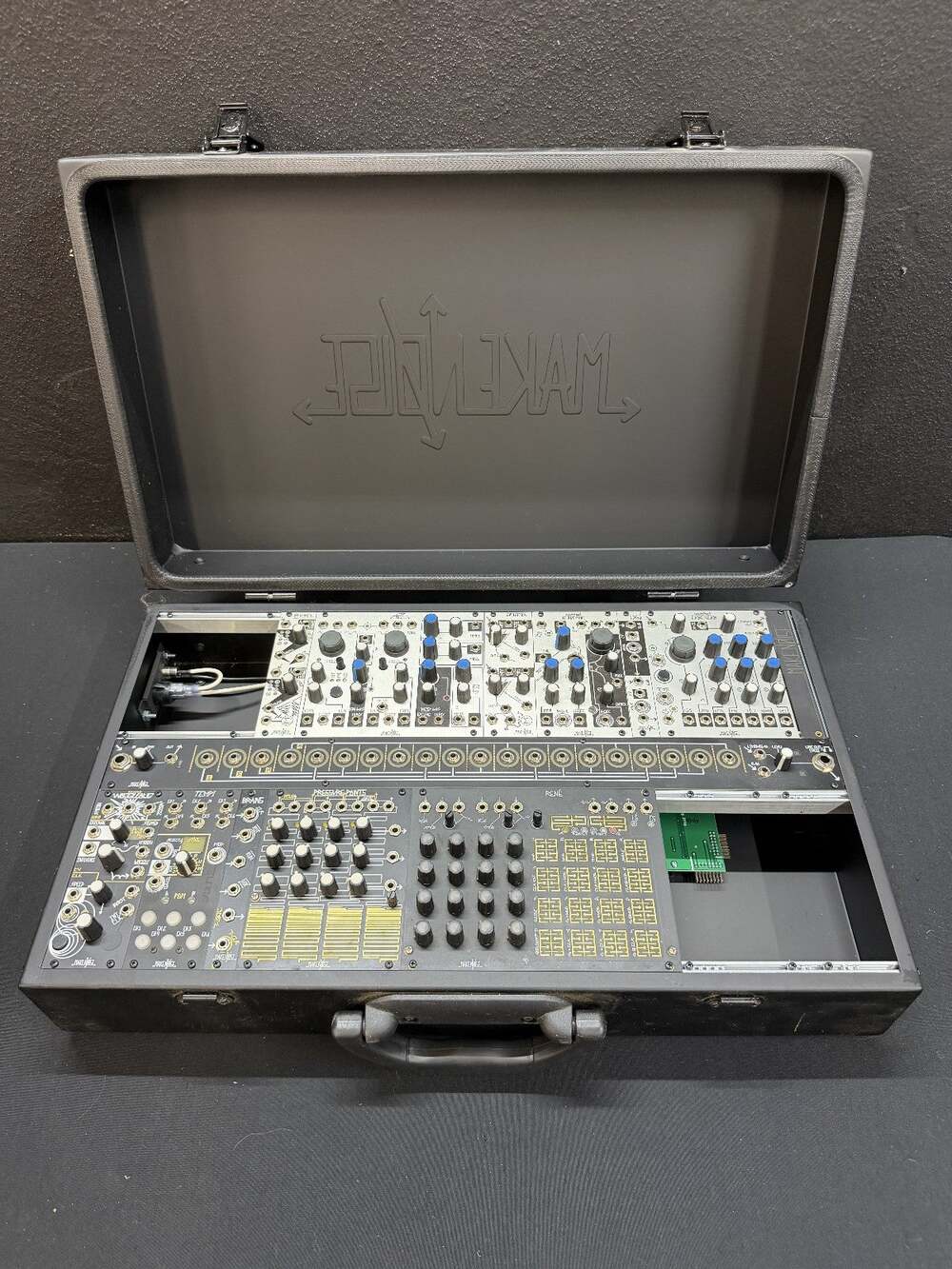 Make Noise 7U Steel CV Bus Case W/MODULES